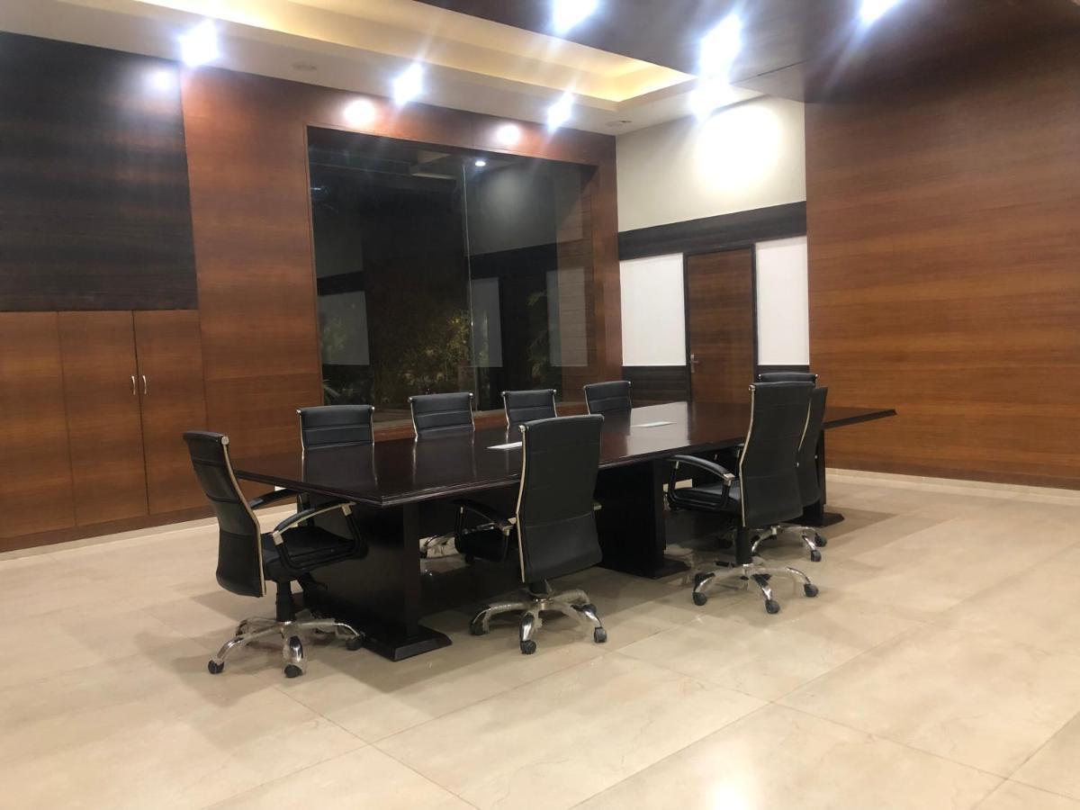 Lucknow Condominium Zewnętrze zdjęcie